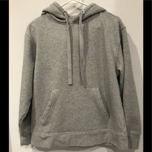 Athleta Tops - Athleta Gray Sweatshirt sz Medium